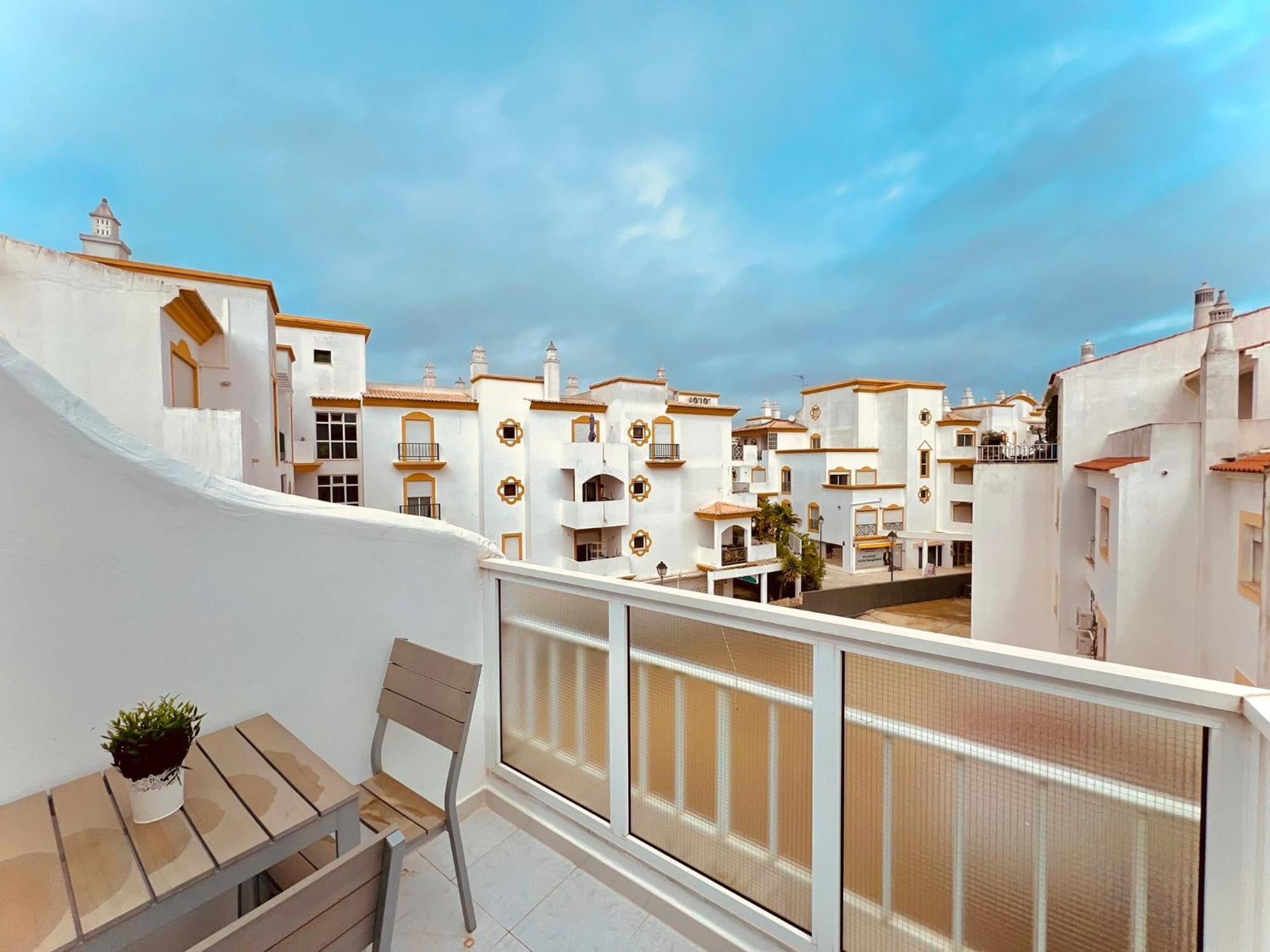 5 Estrelas Da Oura Apartamento *